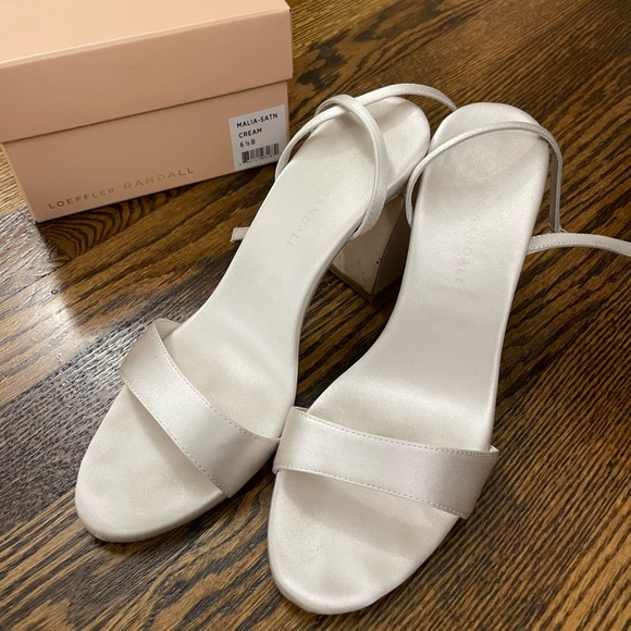 Loeffler Randall Malia White Curved-Heel Sandal 6.5 - Picture 6 of 7